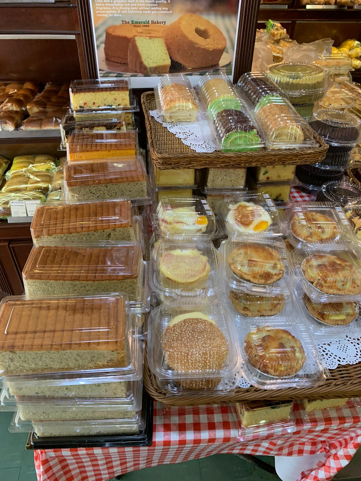 Adik Manis Bakery: March 2019