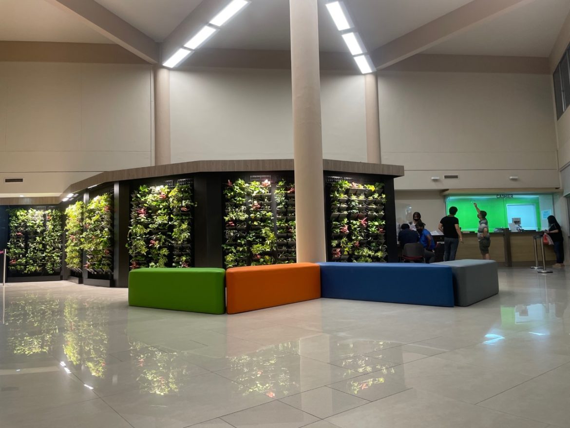 JRTC Jurong East Office brings in the great outdoors